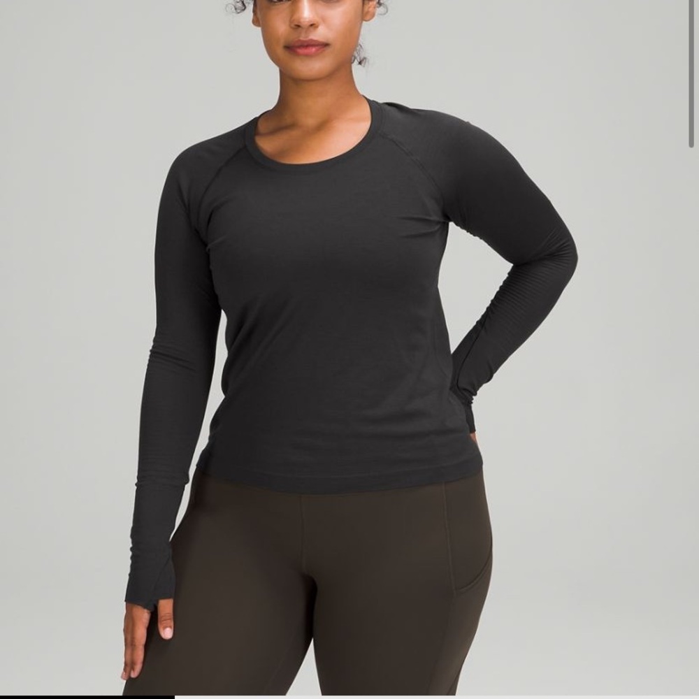 Swiftly Tech Long-Sleeve Shirt * Waist Length size 6